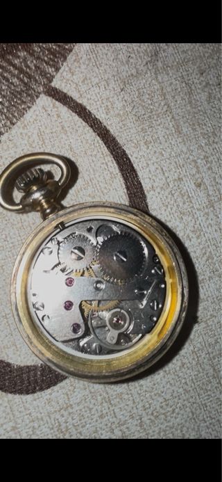 Reloj suizo de bolsillo Thermidor chapado en oro.