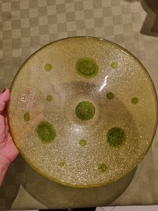 Centrotavola in vetro decorata con pois verdi