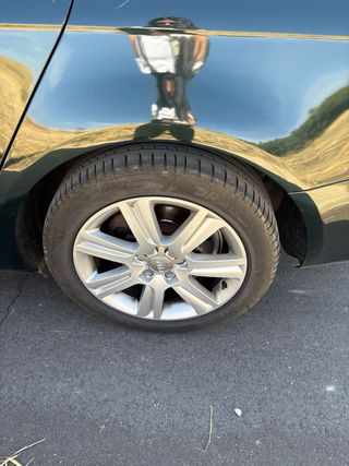 Audi A4 2.7 2010