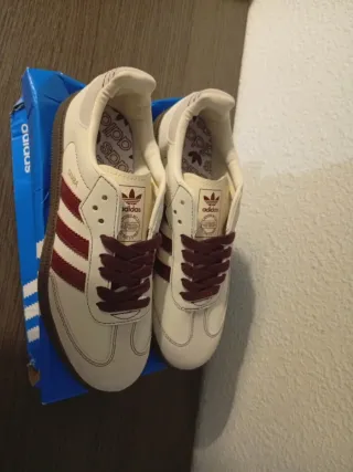 Adidas Samba Crema/Burdeos Talla 38