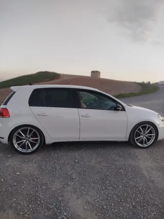 Volkswagen Golf 2011