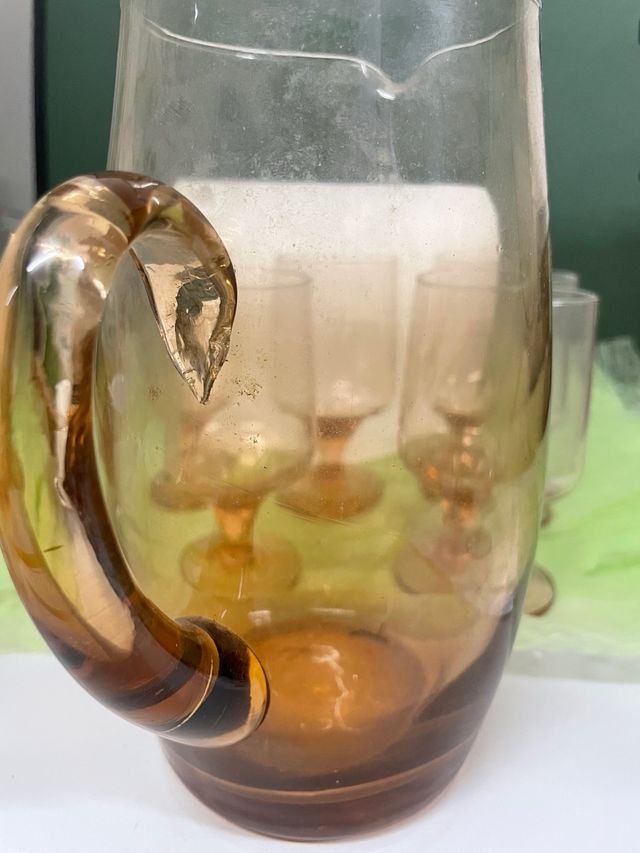 Juego de 5 copas de cristal rosa grabadas