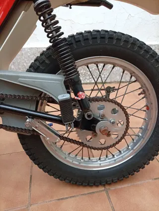 Montesa Cota 74 Trial Roja