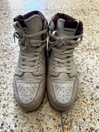 Jordan 1 Beige/Marrón