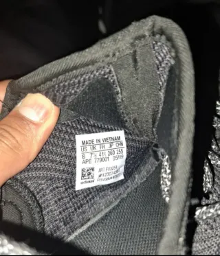 Adidas Yeezy 350 Boost V2