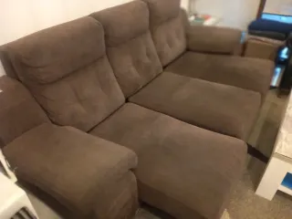 Sofá 3 plazas extensible con USB