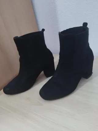 Botines ante negros talla 38