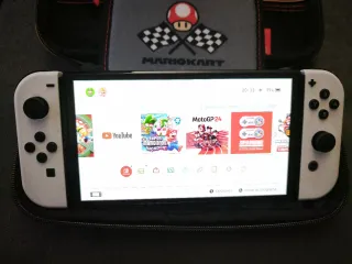 Nintendo Switch OLED + Accessori
