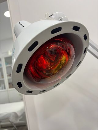 Lámpara infrarroja brazo flexible 275W masajes