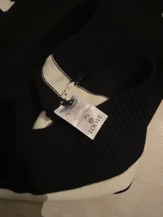 Jersey Loewe Negro y Blanco