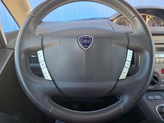 Lancia Musa 2011