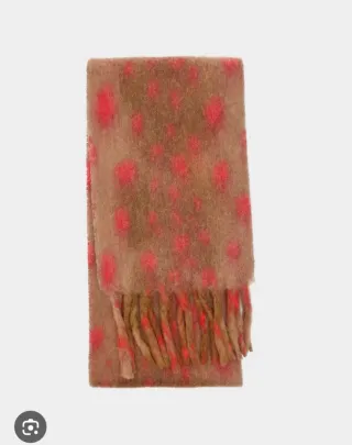 Bufanda con estampado y flecos Parfois