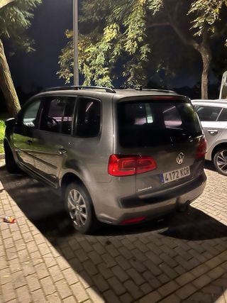 Volkswagen Touran 2014