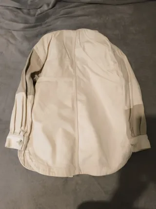 Camisa tonos beige y marrón