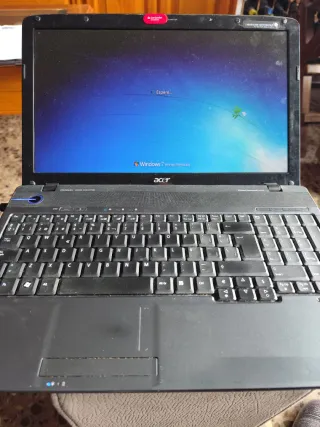 Portátil Acer Aspire 5737Z Windows 7