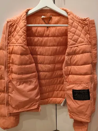 Plumífero fino acolchado