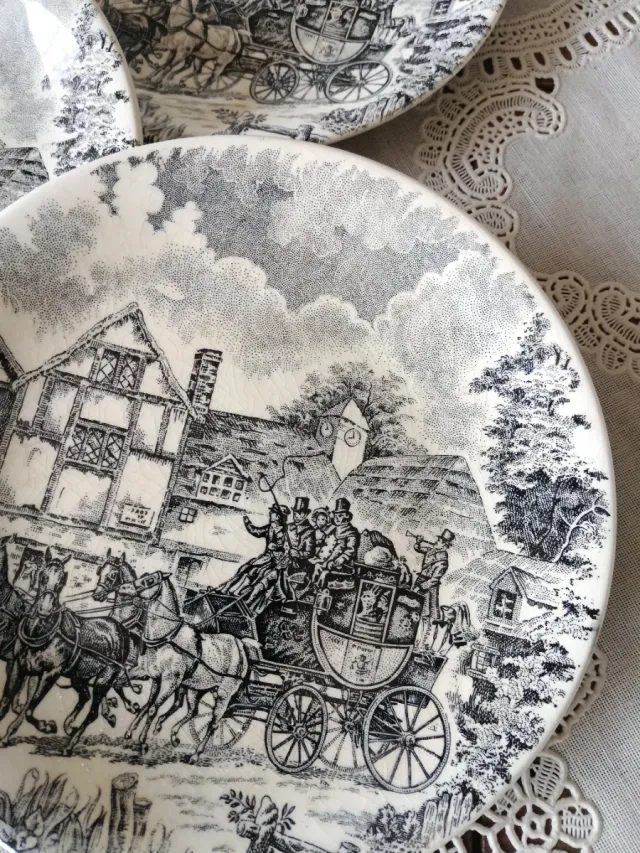 LIQUIDACIÓN!! Platos San Claudio