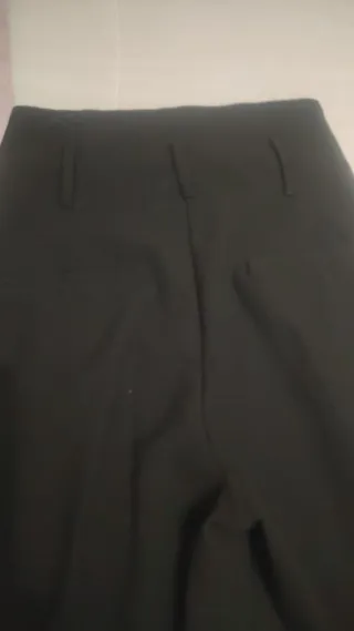 Pantalón negro de vestir