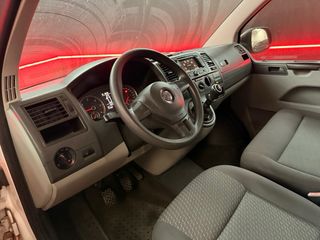 Volkswagen Transporter T5 2010