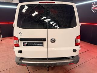 Volkswagen Transporter T5 2010
