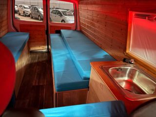 Volkswagen Transporter T5 2010