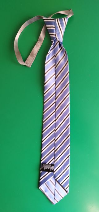 Primera comunión: Corbatilla cierre velcro nueva