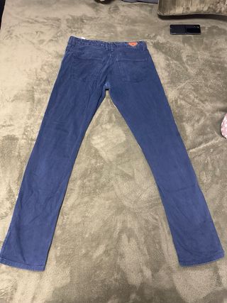 Pantalón vaquero azul oscuro