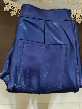 Pantaloni donna blu/viola lucidi