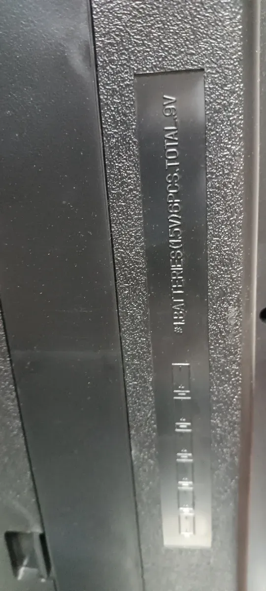 Teclado Electrónico Miles MTS-860 con micrófono .