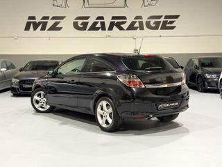Opel Astra GTC 1.8 16v Cosmo