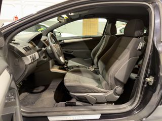 Opel Astra GTC 1.8 16v Cosmo