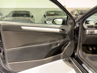 Opel Astra GTC 1.8 16v Cosmo