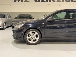 Opel Astra GTC 1.8 16v Cosmo