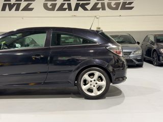 Opel Astra GTC 1.8 16v Cosmo