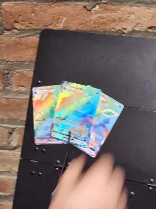 Cartas Pokémon variadas