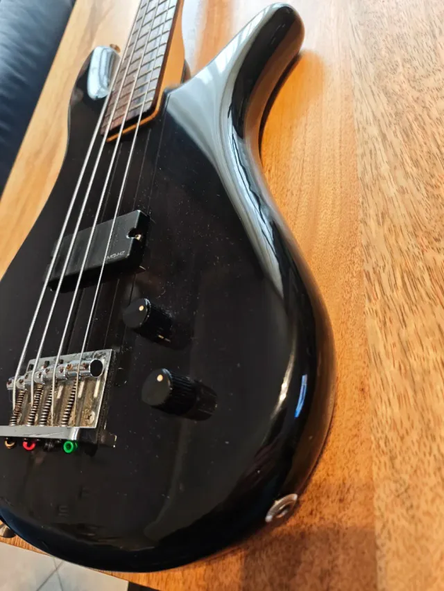 Basso elettrico Spector NS2000B nero