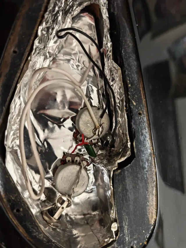 Basso elettrico Spector NS2000B nero