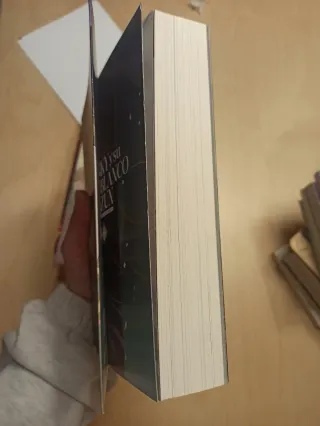 Novela EL HUSKY Y SU GATO BLANCO SHIZUN 01