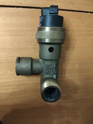 Válvula 3 vías caldera Vaillant