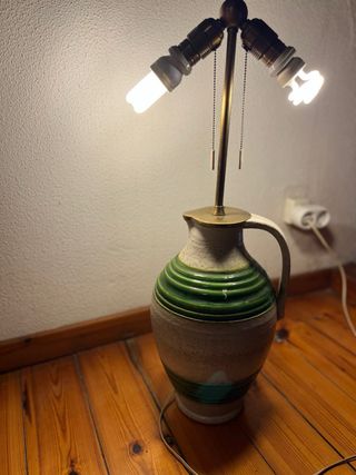 Lámpara cerámica rústica jarra verde
