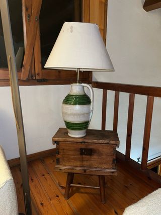 Lámpara cerámica rústica jarra verde