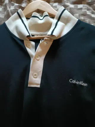 Camiseta Calvin Klein Negra y Blanca entrega en ma