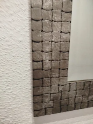 Espejo marco plateado se puede poner horizontal o