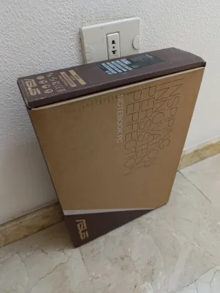 Portátil Asus R510V plata y gris