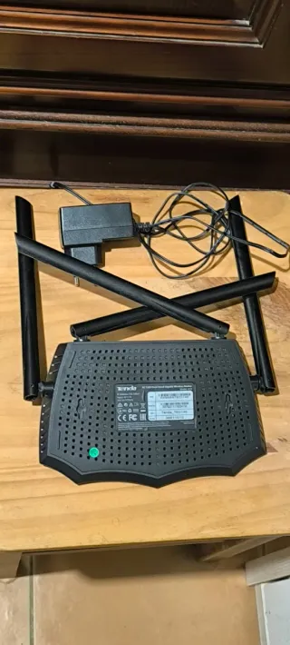 Router Tenda AC8 WiFi Doble Banda AC1200