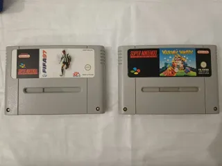 Super Nintendo PAL con giochi e accessori