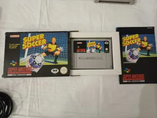 Super Nintendo PAL con giochi e accessori