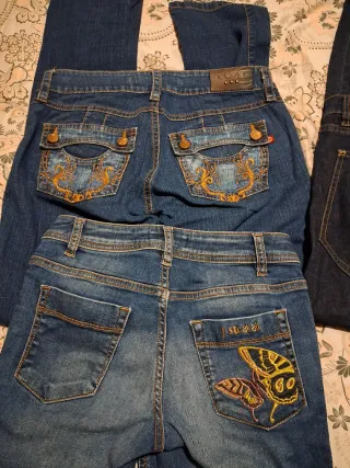 Lote 12 pantalones y 1 falda