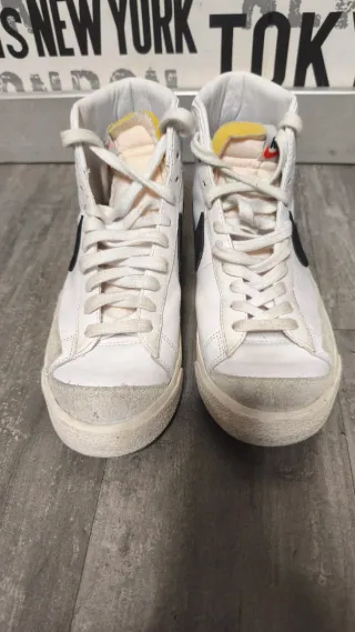 Zapatillas Nike court vintage  Talla 42