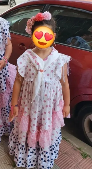 Vestido de flamenca niña